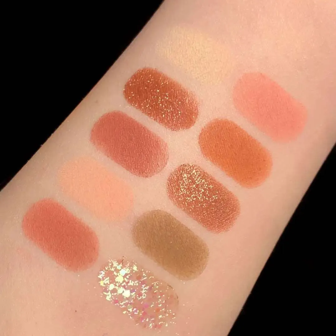 24 Colors Strawberry Girl Eyeshadow Palette Cute Cosmetics for Females