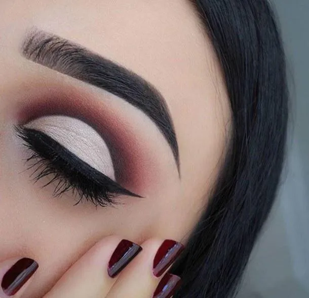 3 SECOND EYEBROW STAMP