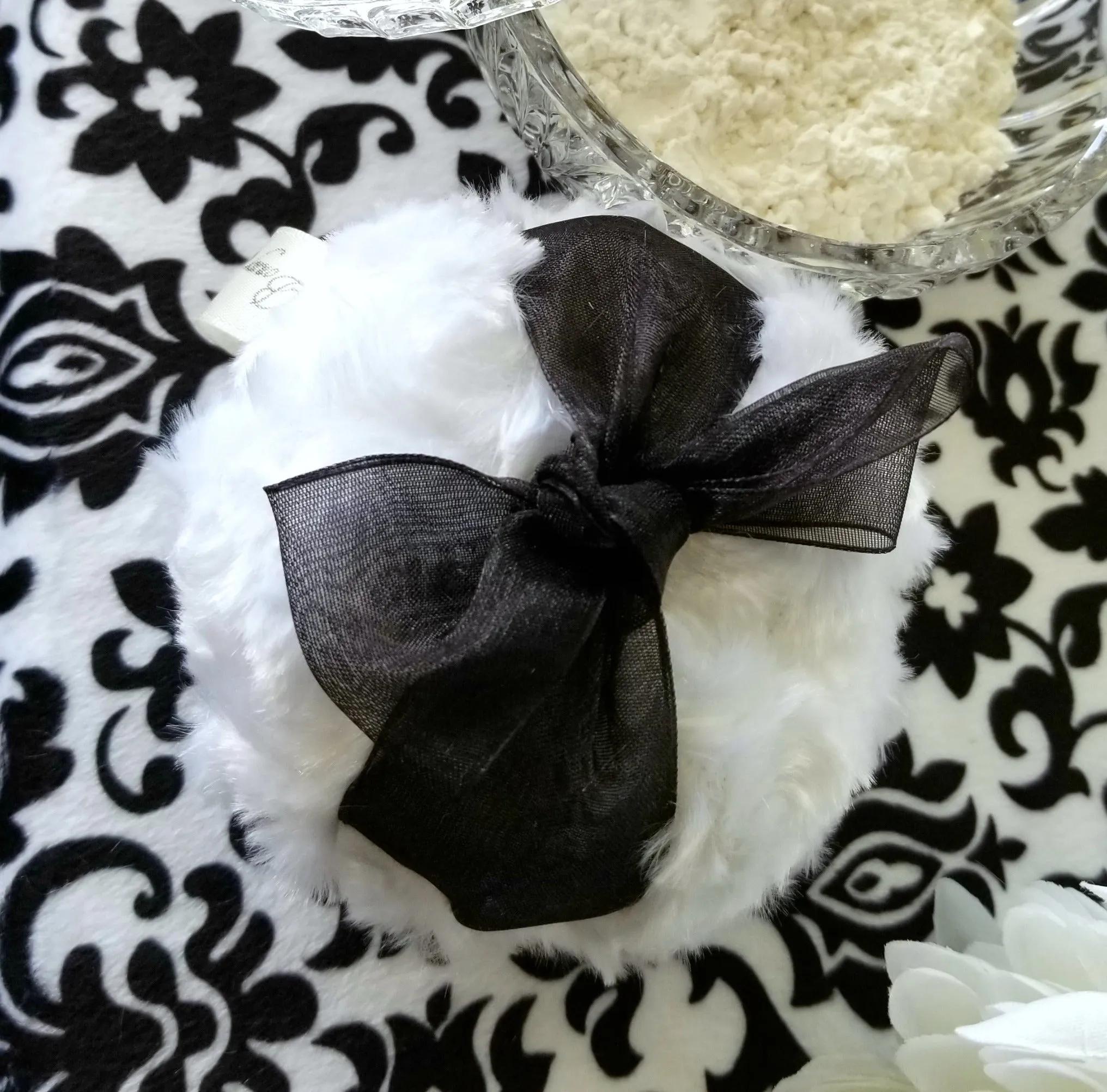 Black Powder Puff, 4 inch