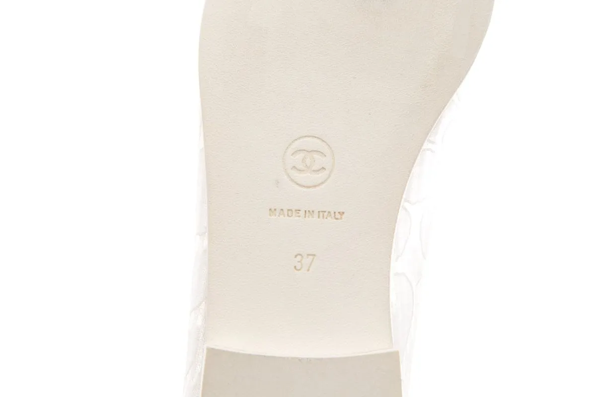 Chanel Cream Lace & Tweed Flats SZ 37