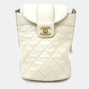 Cream Leather Quilted CC Bucket Bag
