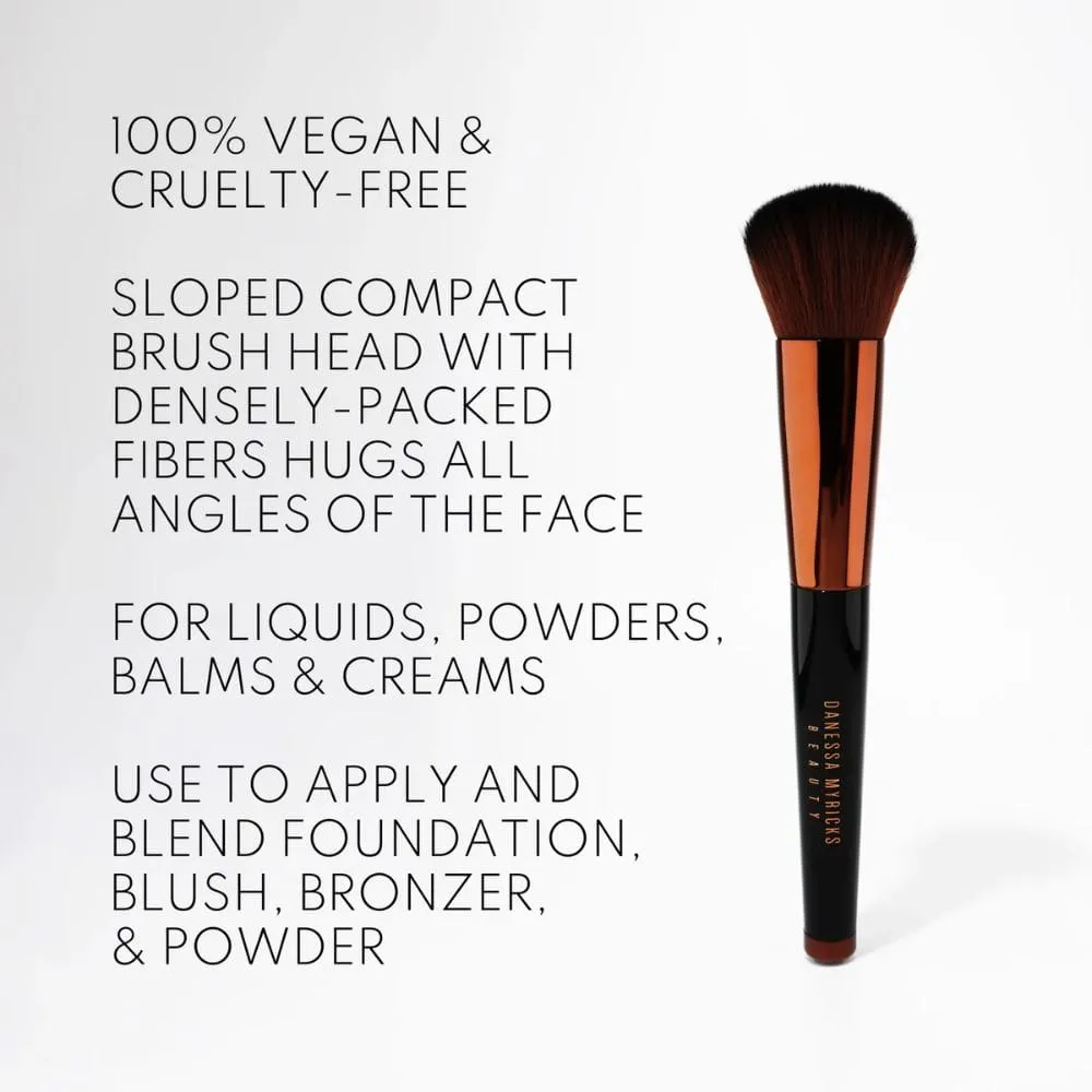 Danessa Myricks Yummy Face 1.0 All Over Complexion Brush