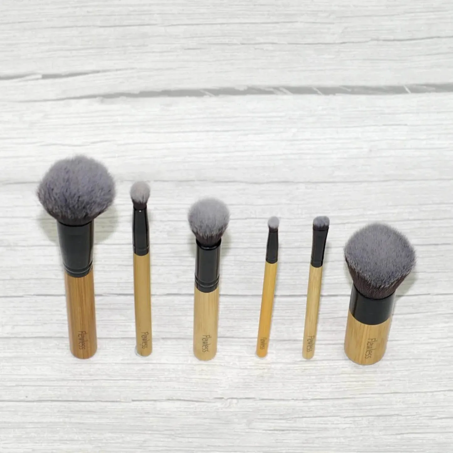 Dewy Skin Bamboo Brush Set - Make Up Brushes