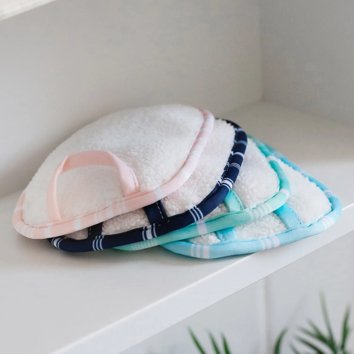 DOCK & BAY REUSABLE MAKEUP REMOVERS - PATCHOULI NAVY