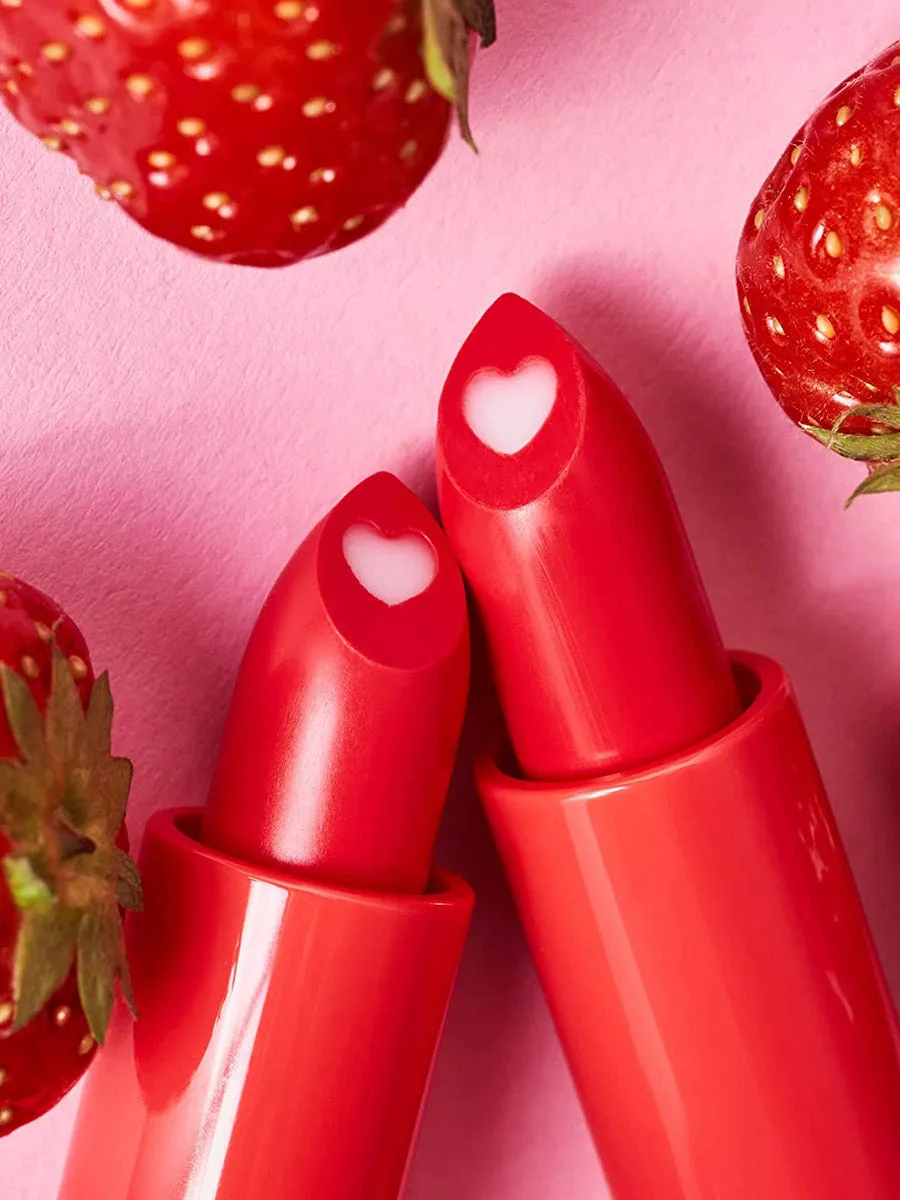 Essence Heart Core Fruity Lip Balm - 02 sweet strawberry