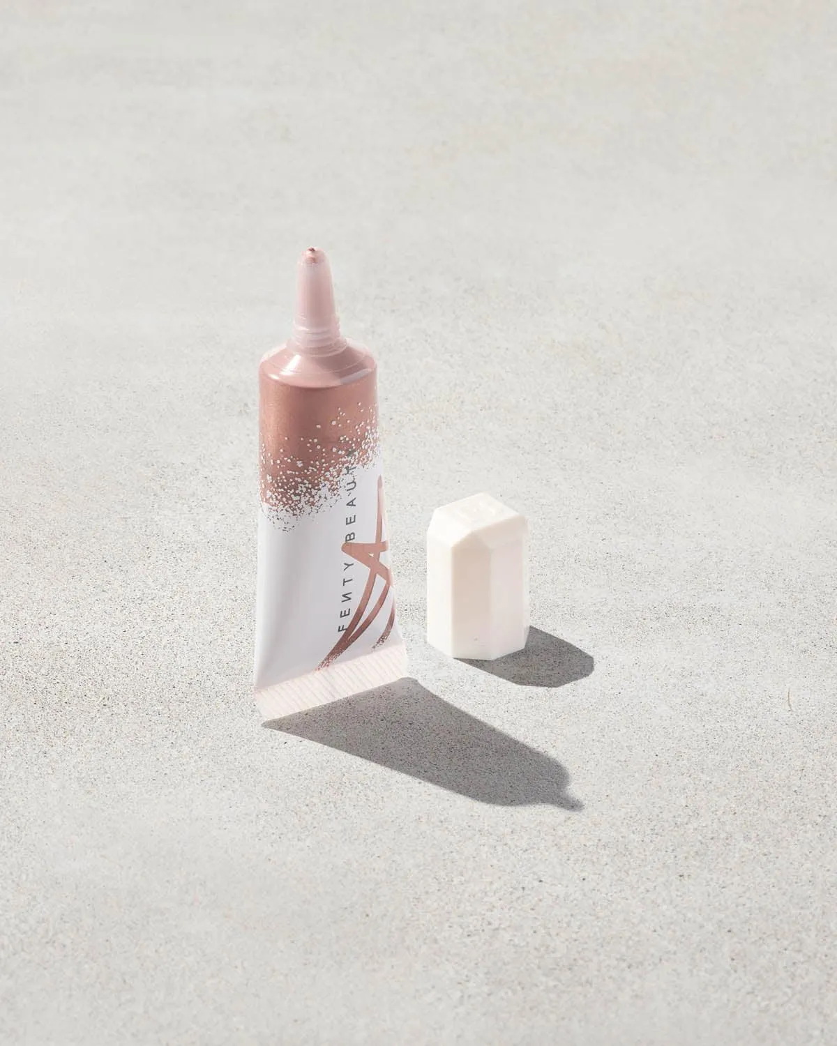 Fenty Beauty Liquid Killawatt Fluid Freestyle Highlighter(Vintage Velour)