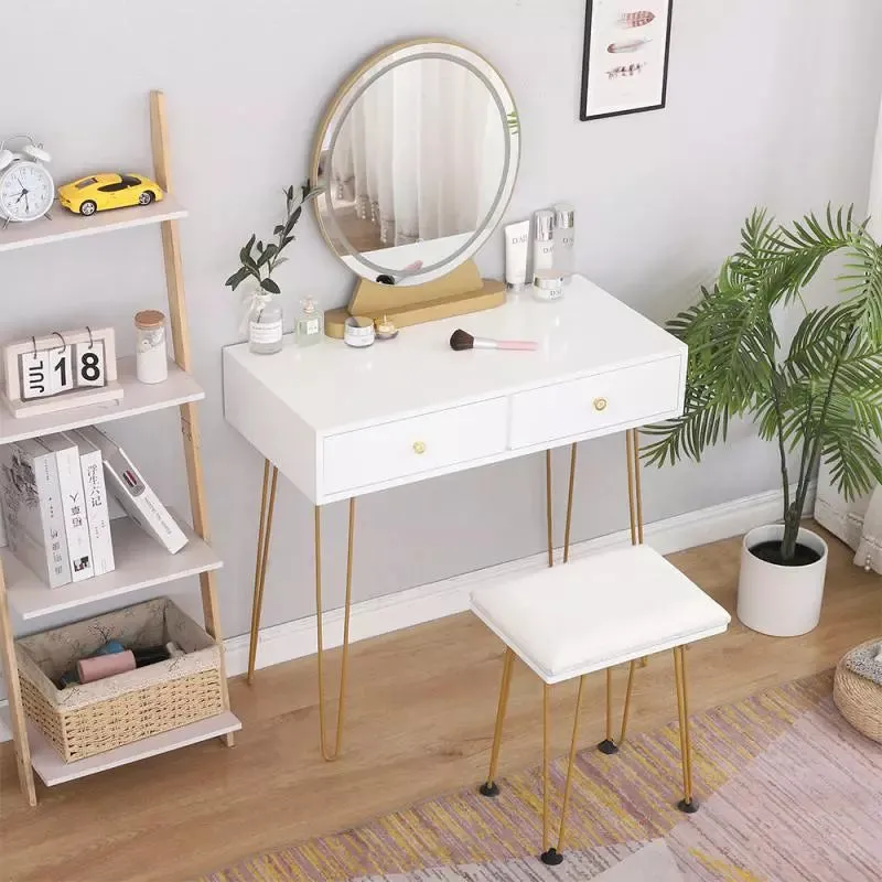 Glam Vanity Set with Lighted Mirror