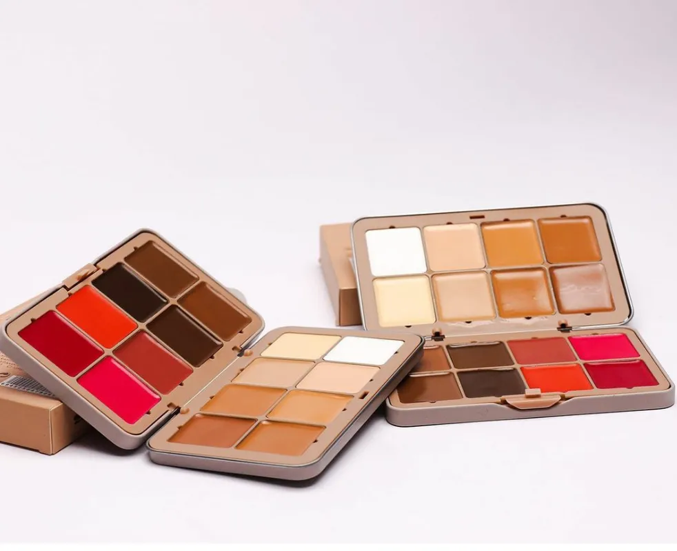 GOLIBE Cream concealer and blush palette
