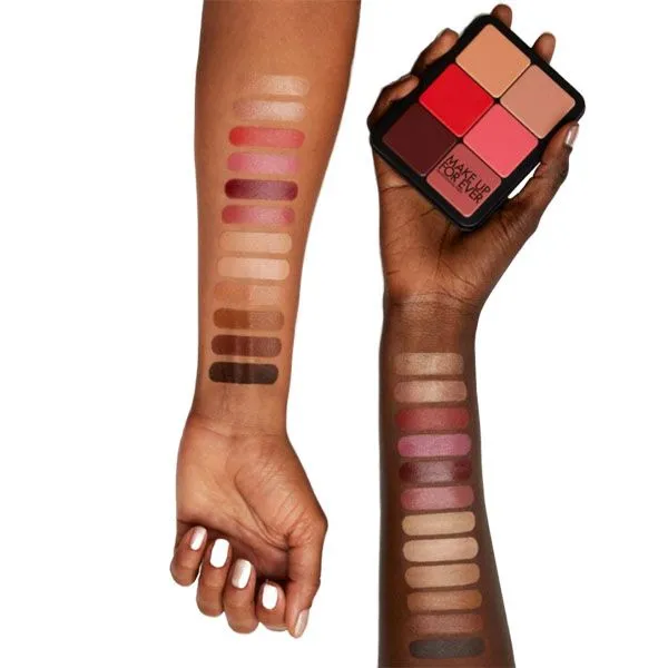 HD Skin Face Essentials Palette with Highlighters