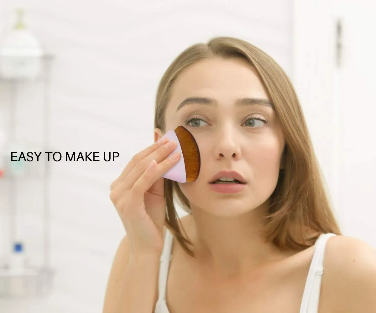 High-Density Seamless Foundation Brush