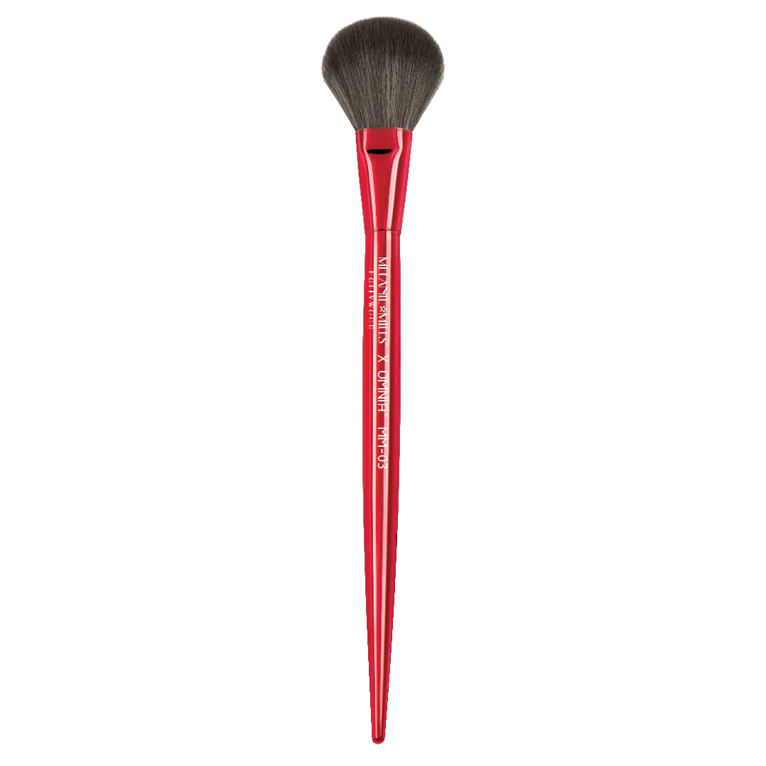 Highlight Brush for Makeup or Bronzer - MM03 X OMNIA®