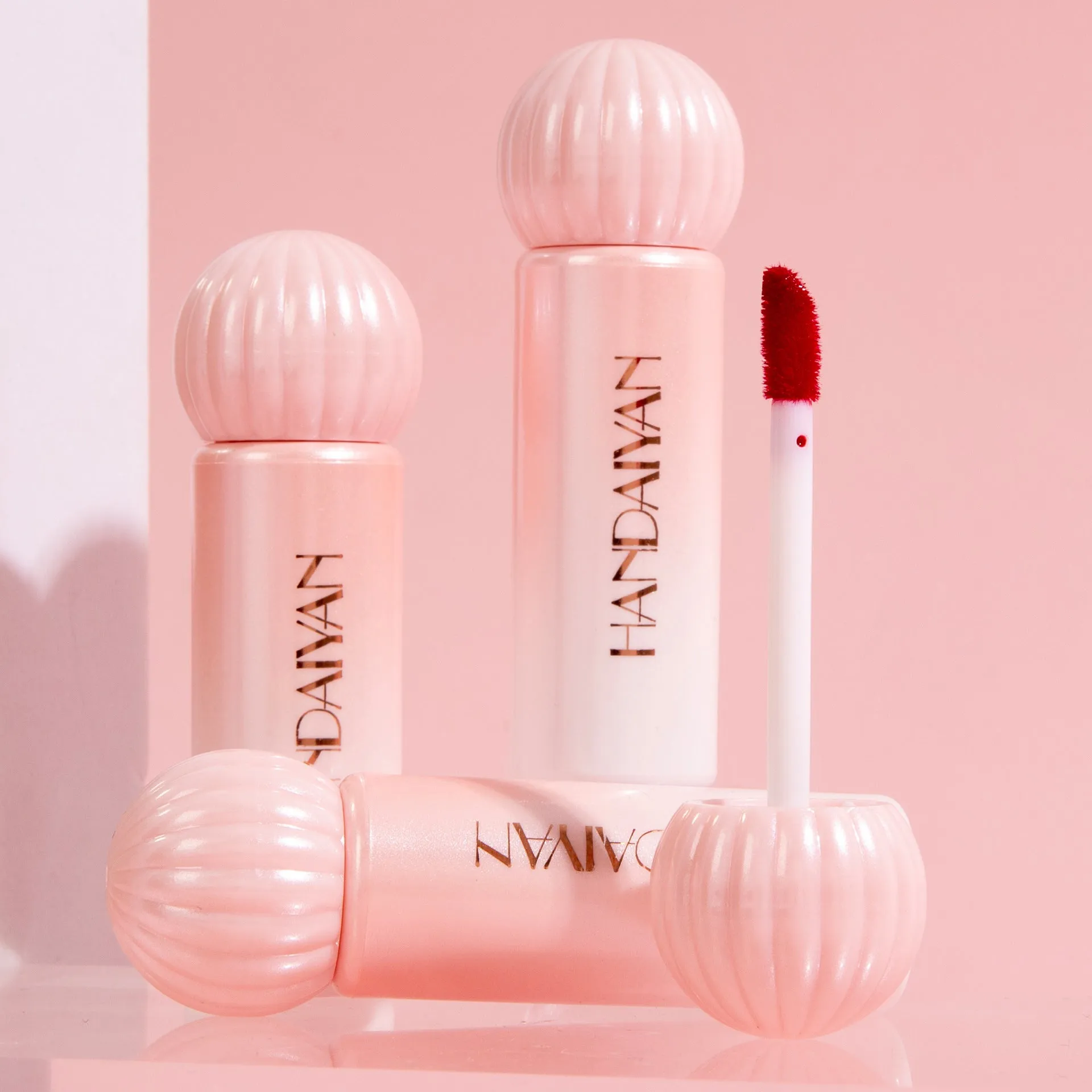 Hydrating Mirror-Finish Lip Stain: Silky Smooth Long-Lasting Lip Gloss