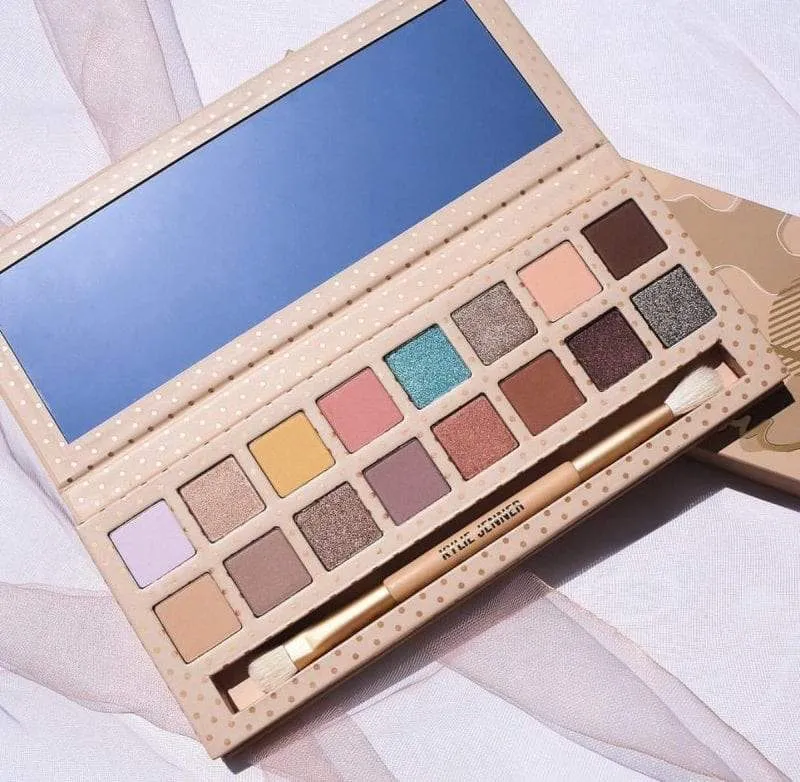 Kylie Cosmetics Take Me On Vacation  Kyshadow Pressed Powder Eyshadow Palette