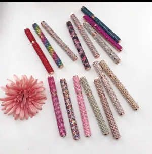 Lash Glue Adhesive Pen, 2 in 1 Eyeliner.Perfect for darkening your lash line and easy application to glue your lashes