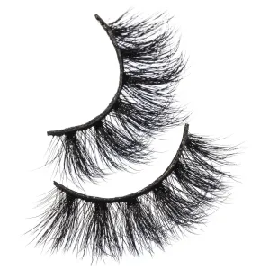 Lash Unlimited Luxury Strip Lashes LU4