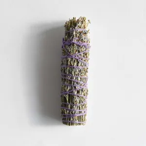 Lavender Smudge Stick (Lavandula Angustifolia)