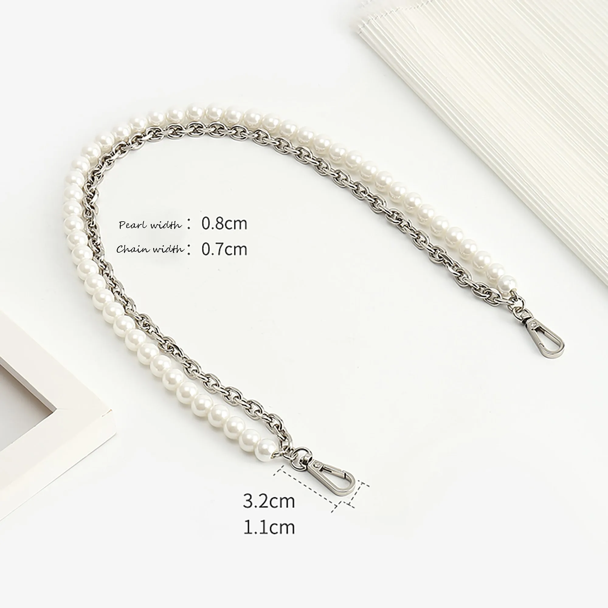 Makeup bag pearl chain accessory, short underarm chain for bag modification, metal bag chain.