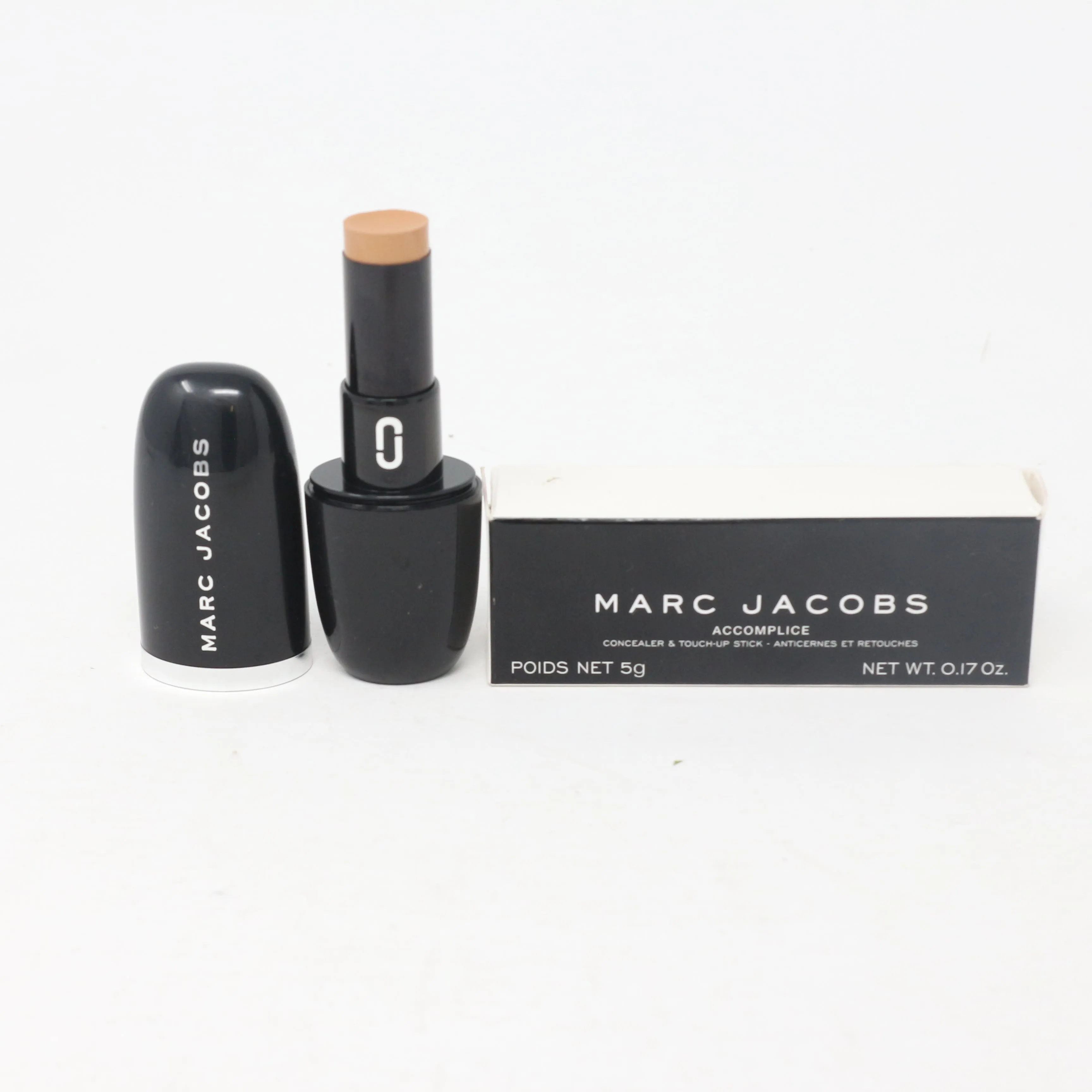 Marc Jacobs Accomplice Concealer & Touch-Up Stick  0.17oz/5g New With Box