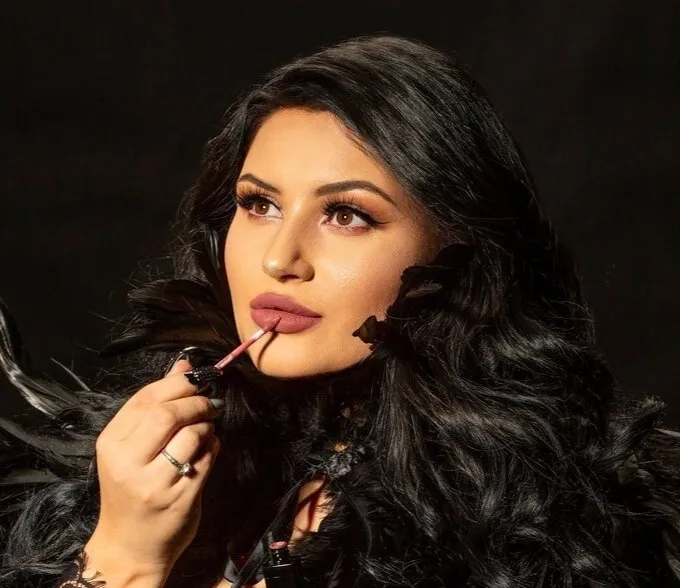 Matte Lip Potion - Charm