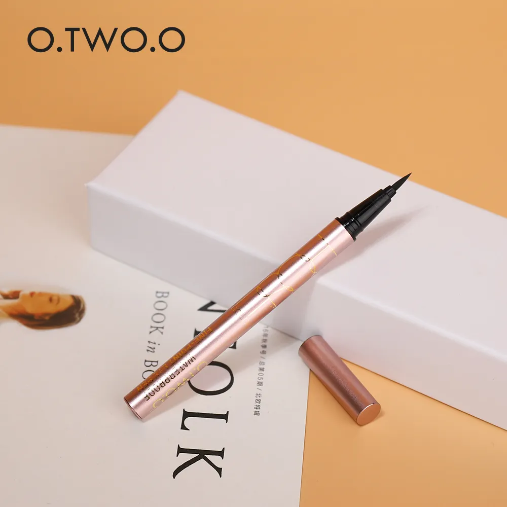 O.TWO.O Professional Waterproof Eyeliner