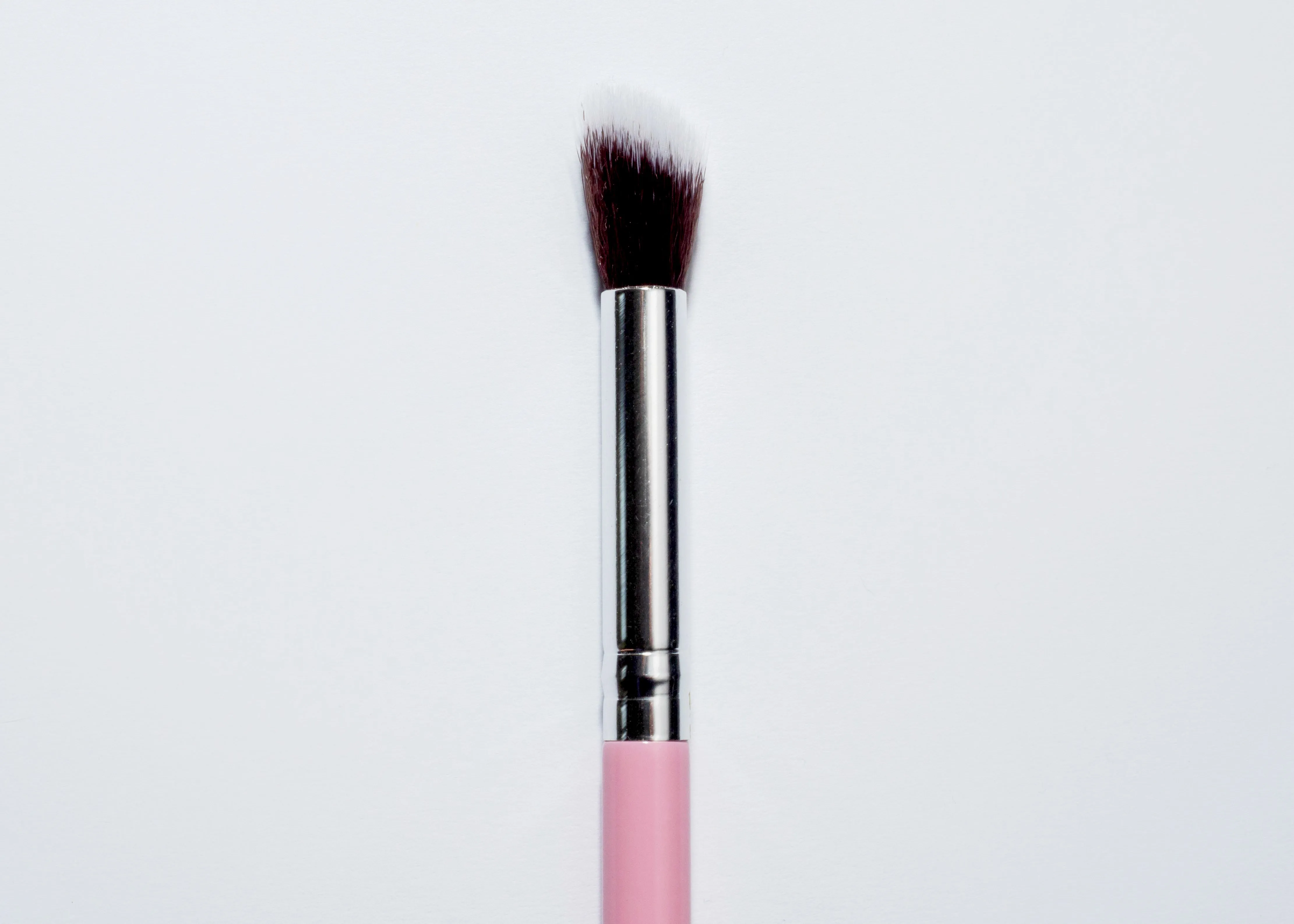 Pink Small Angled Contour Brush
