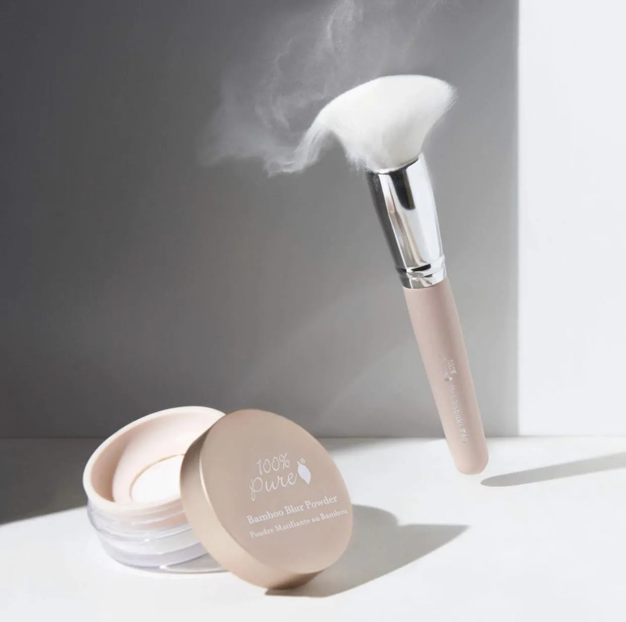 Powder Brush