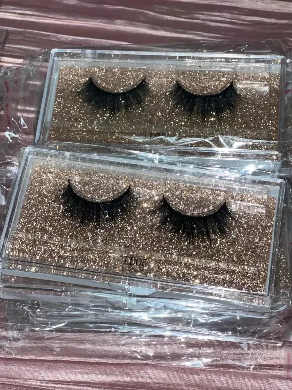 Premium Natural Lash Extensions | Naturally Beautiful & Lightweight