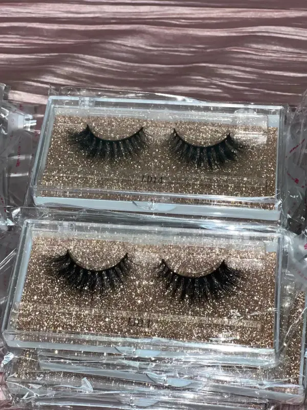 Premium Natural Lash Extensions | Naturally Beautiful & Lightweight