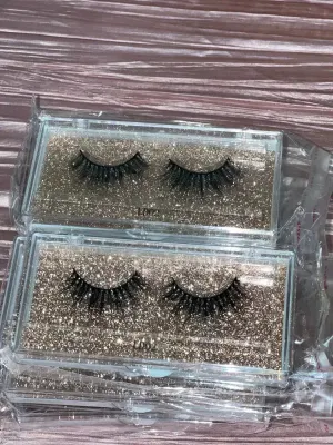 Premium Natural Lash Extensions | Naturally Beautiful & Lightweight