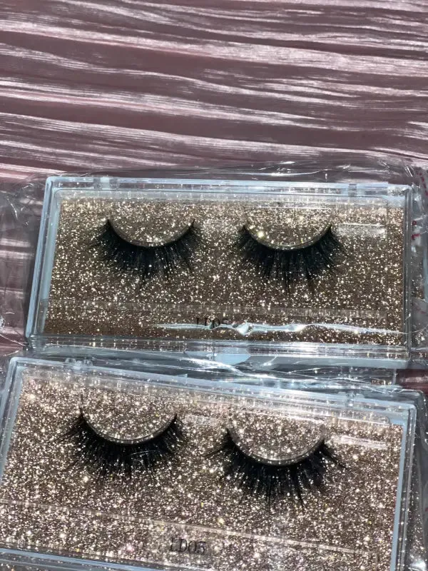 Premium Natural Lash Extensions | Naturally Beautiful & Lightweight