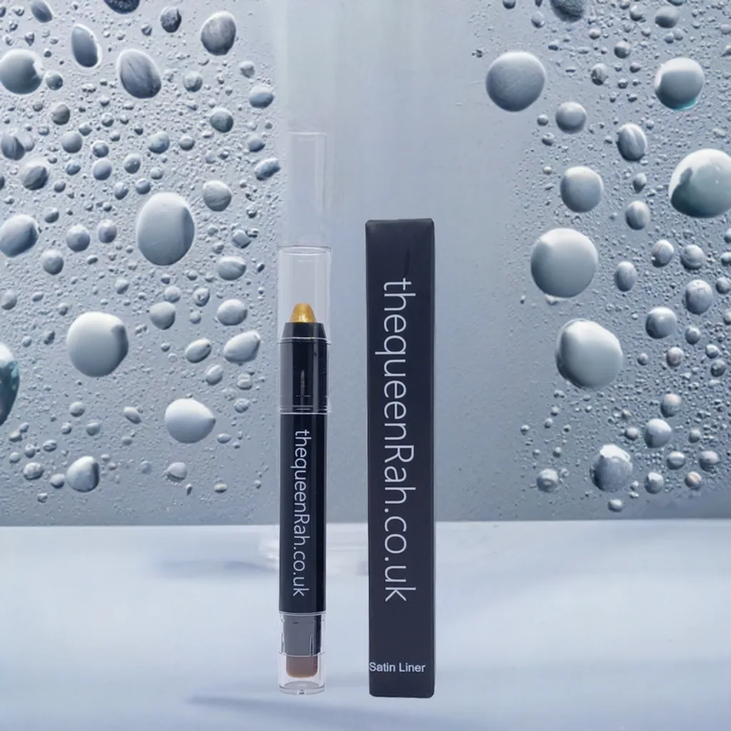 Satin eye-shadow & with brush