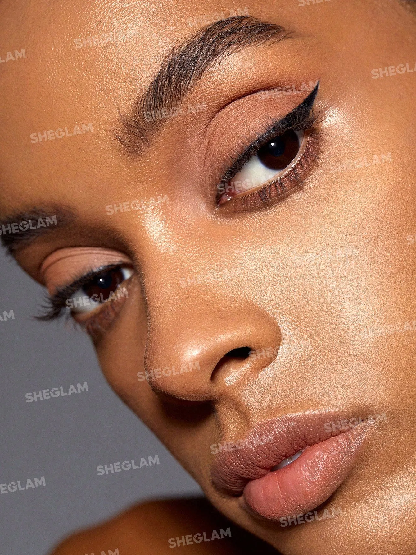 SHEGLAM Wing It Waterproof Liner Duo - Black 2 In 1 Waterproof Liquid Eyeliner