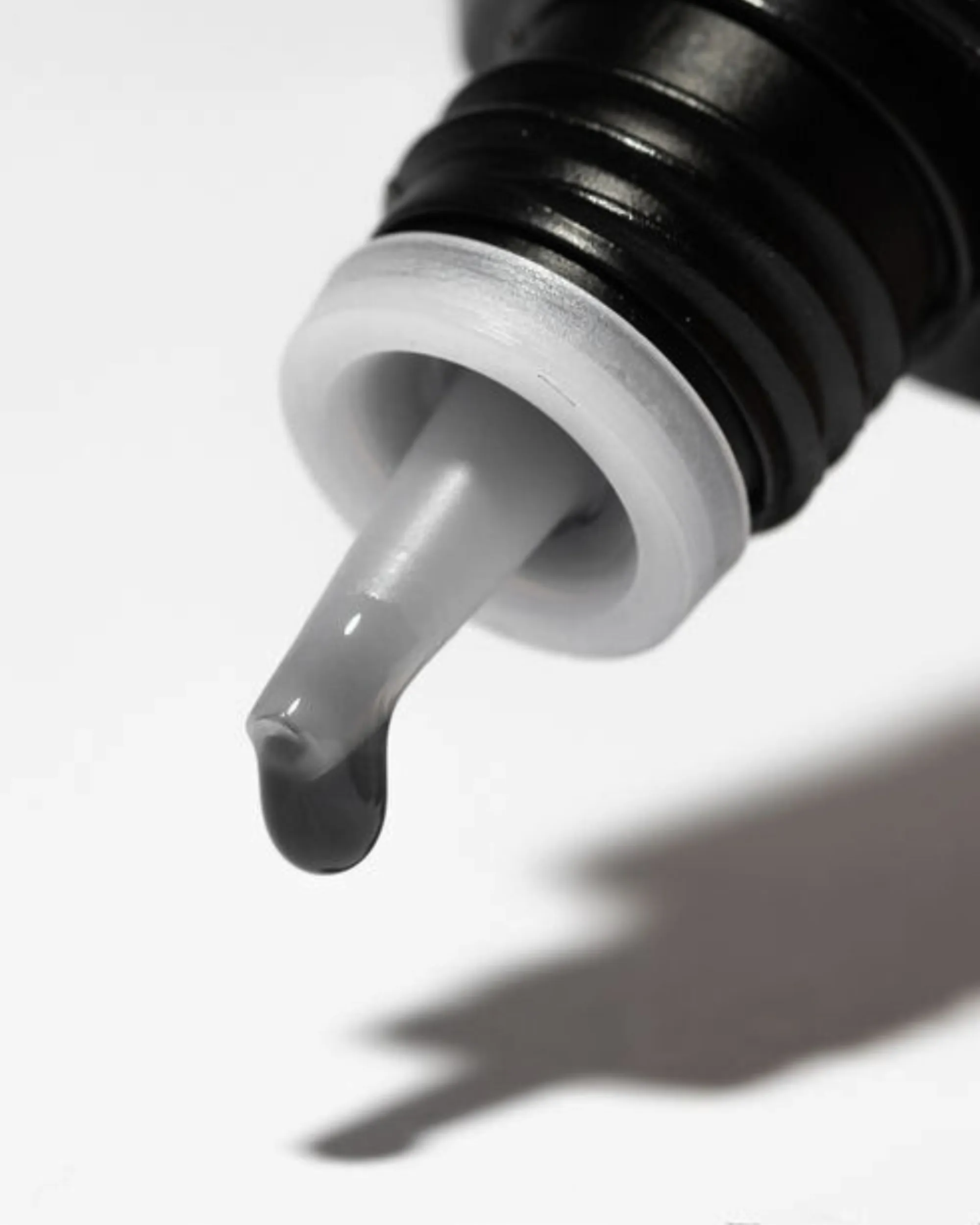 Speed Adhesive Duo-Eyelash Extension Glue Bundle