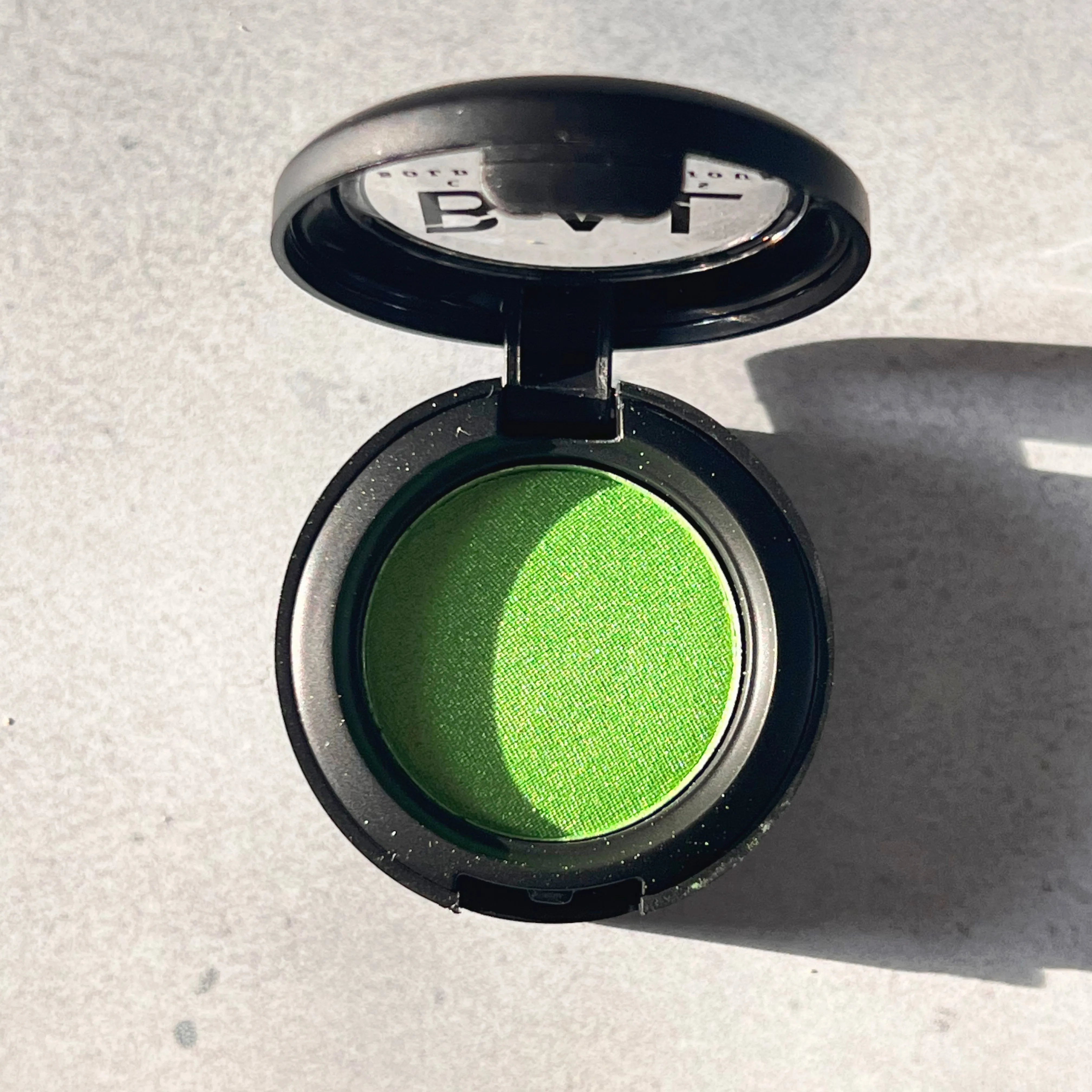 Superb Shimmer Single Shadow- "Medusa"