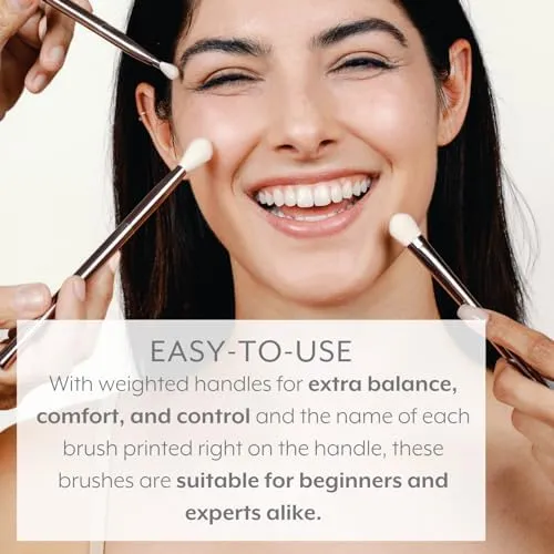 Sustainable Luxury Crease Brush