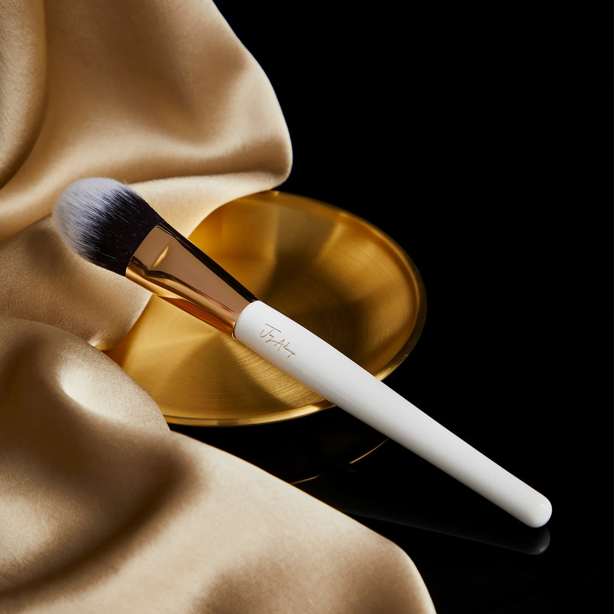 The Foundation Helper Set