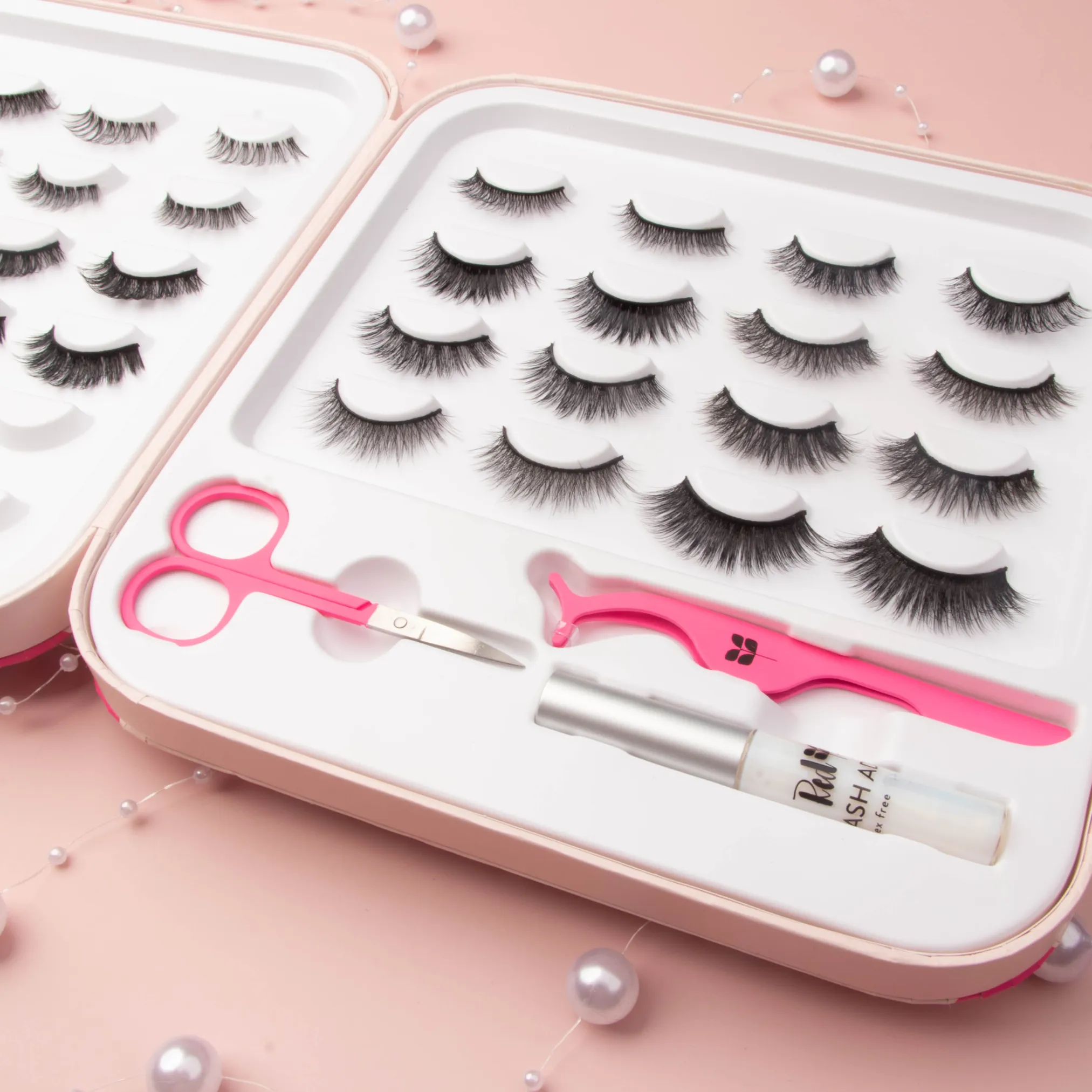 Ultimate Lash Book