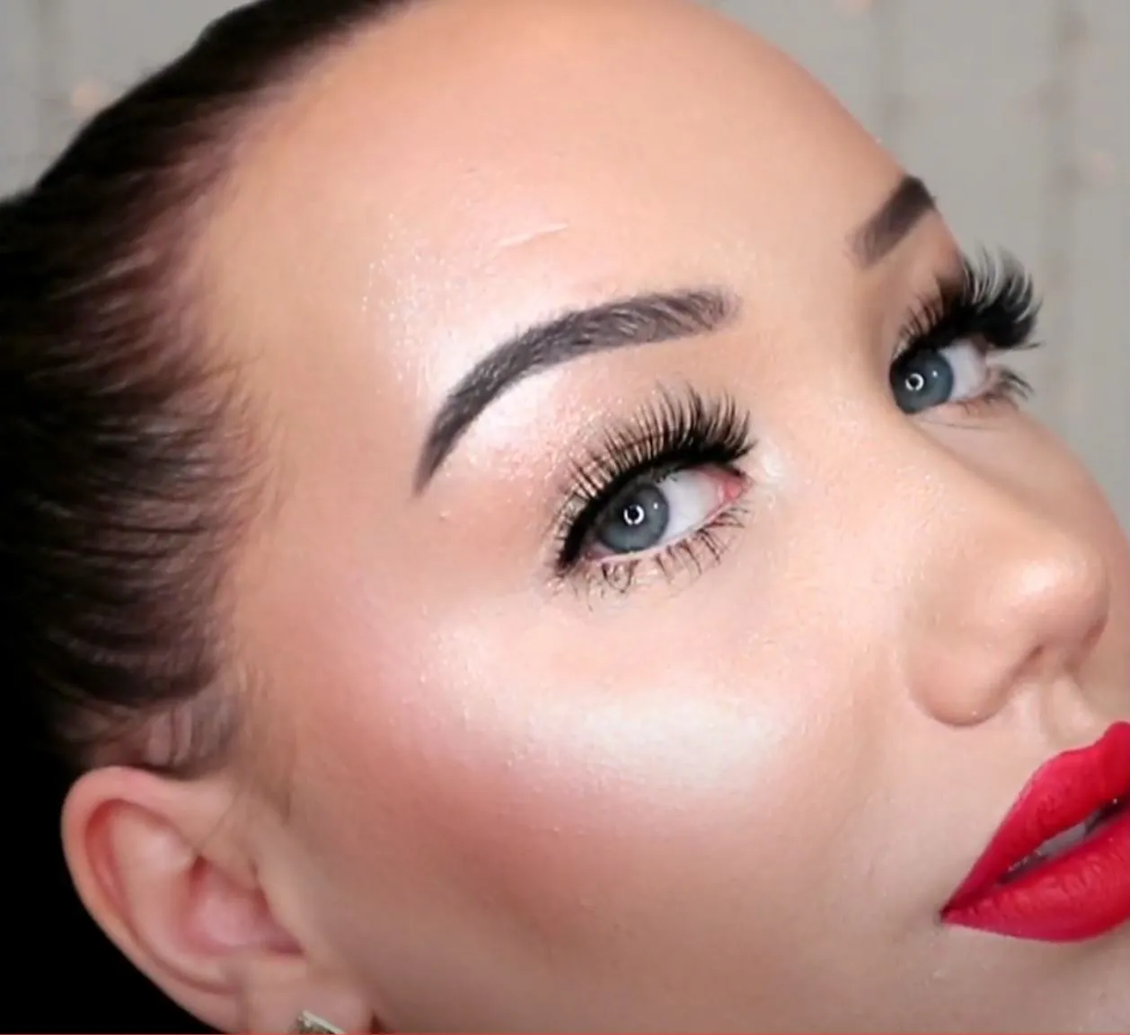 'Vamp' Full & Fluffy Wispy Magnetic Eyelashes