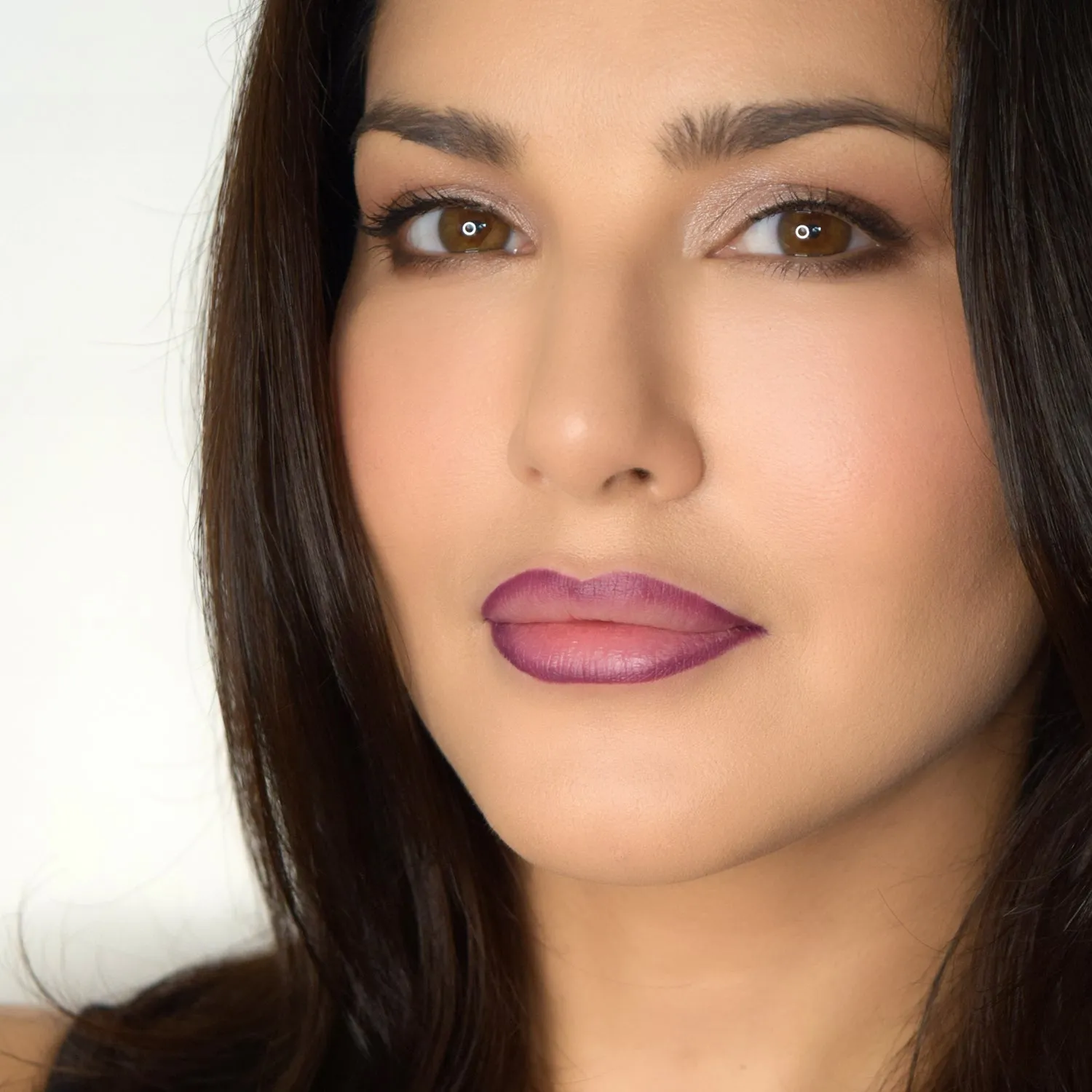 Wine - Long Wear Lip Liner, Dark Purple | 1.2gms